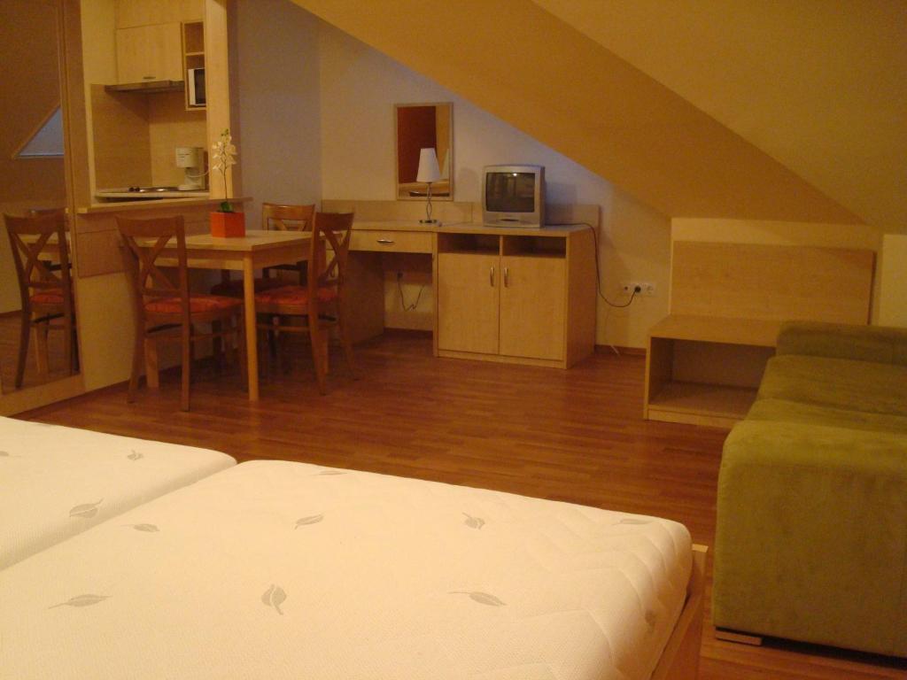 Carpe Diem Apartment Hajdúszoboszló Oda fotoğraf