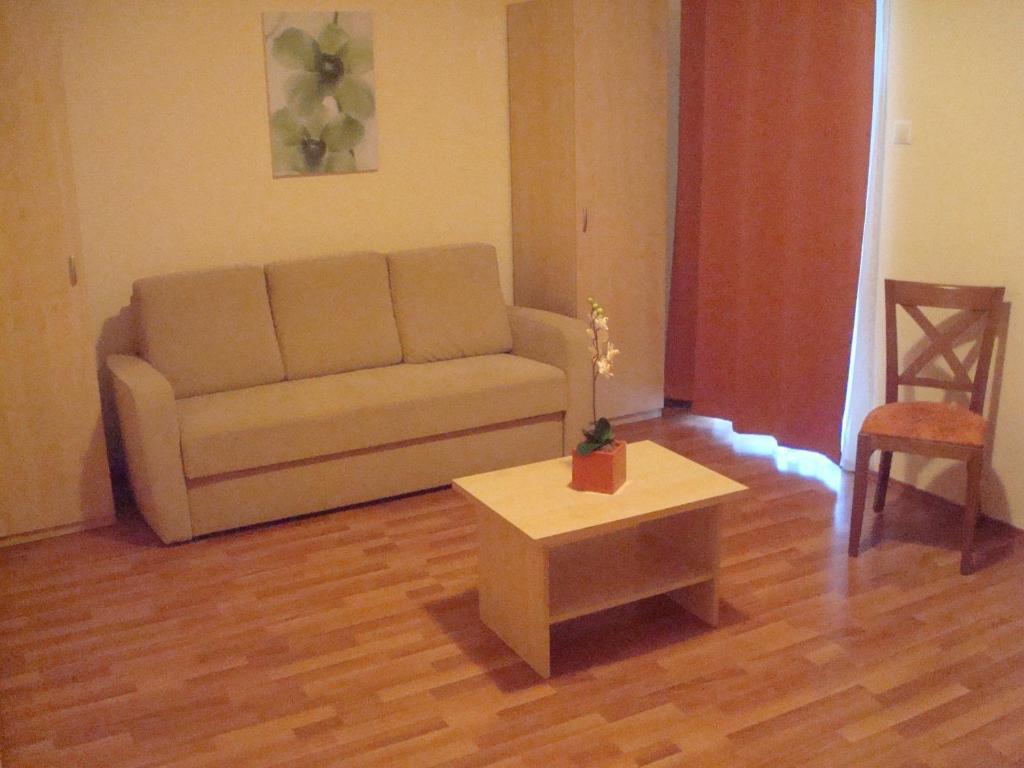 Carpe Diem Apartment Hajdúszoboszló Oda fotoğraf