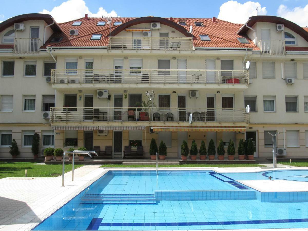 Carpe Diem Apartment Hajdúszoboszló Dış mekan fotoğraf